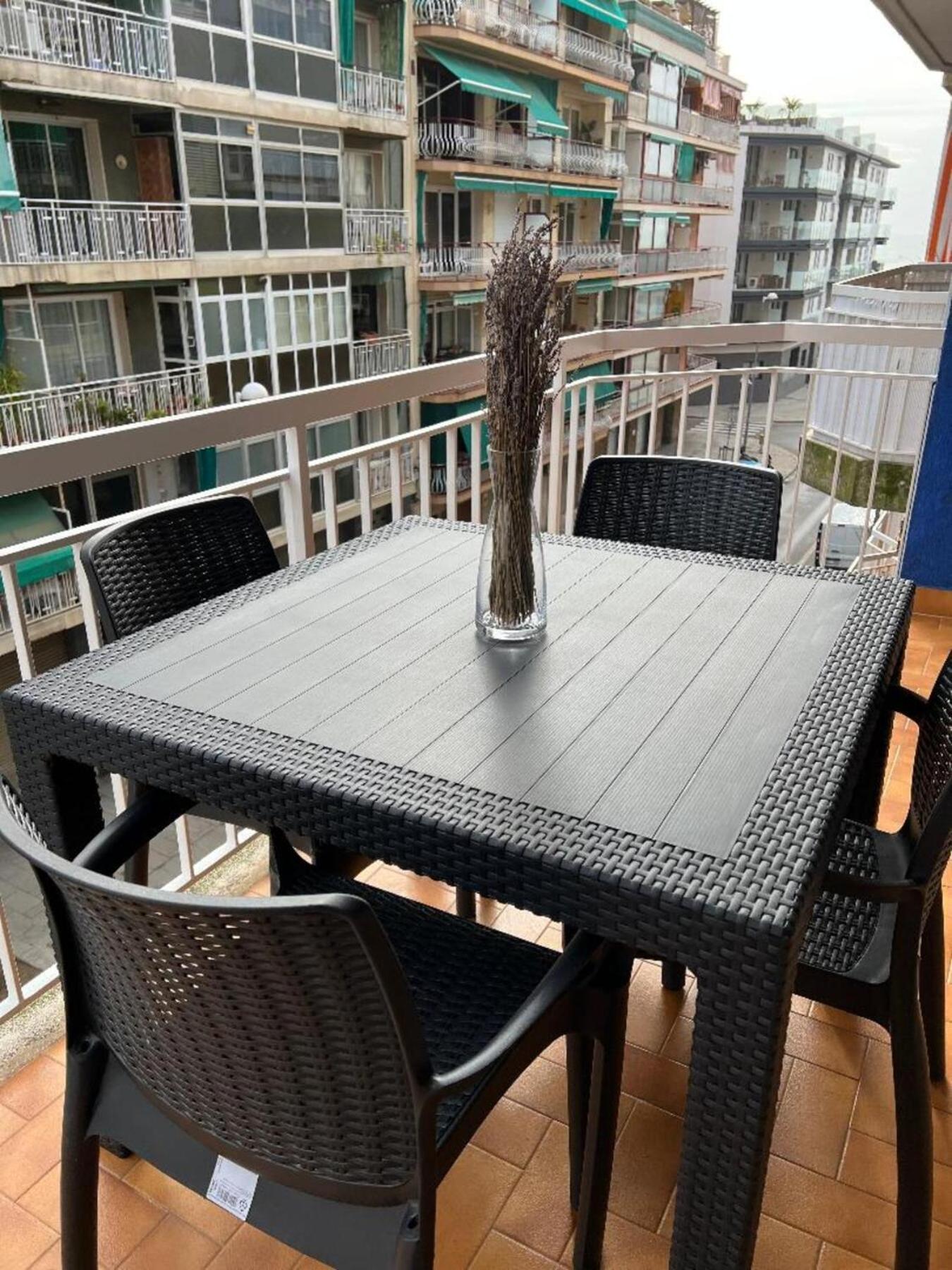 Logement Avec Vue Laterale Mer Pineda de Mar Extérieur photo